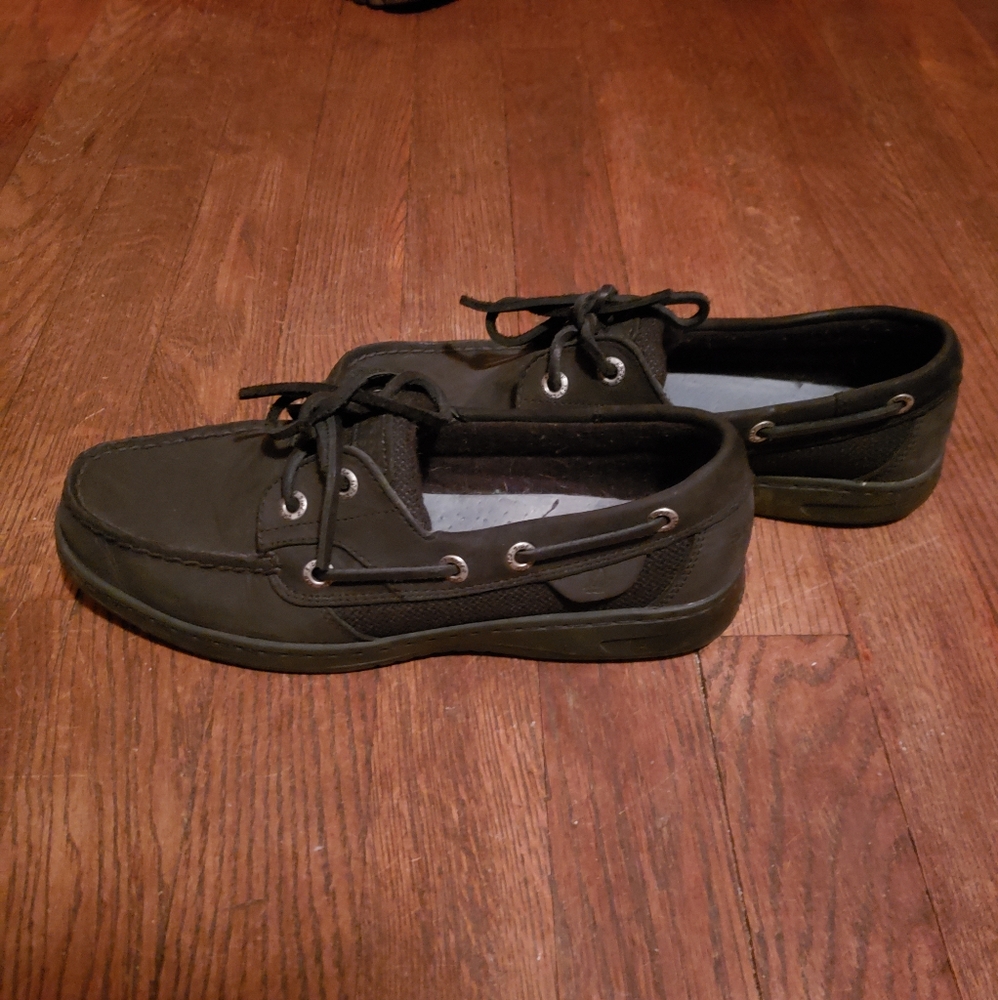 Black Sperry's